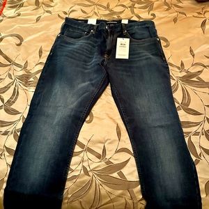 Calvin Klein relaxed fit 34x34 men’s jeans, blue, new with tags